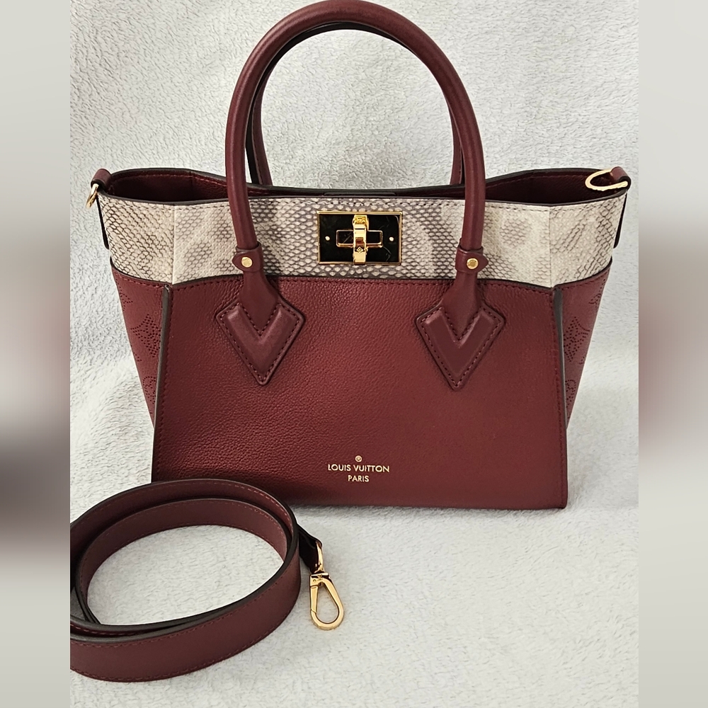 Louis Vuitton On My Side PM